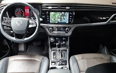 SsangYong Korando, 2023 год, 1 550 000 рублей, 8 фотография