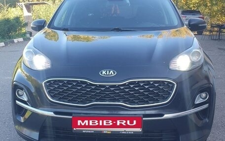 KIA Sportage IV рестайлинг, 2018 год, 1 850 000 рублей, 4 фотография
