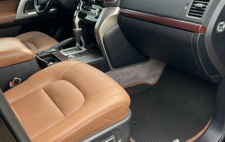 Toyota Land Cruiser 200, 2014 год, 4 200 000 рублей, 10 фотография