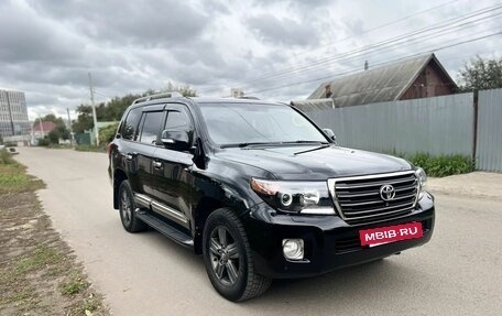 Toyota Land Cruiser 200, 2014 год, 4 200 000 рублей, 2 фотография