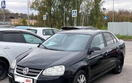 Volkswagen Jetta VI, 2008 год, 375 000 рублей, 2 фотография