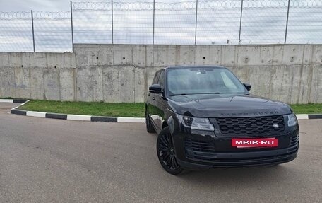 Land Rover Range Rover IV рестайлинг, 2021 год, 9 000 000 рублей, 10 фотография