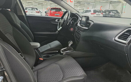 KIA cee'd III, 2018 год, 1 599 000 рублей, 13 фотография