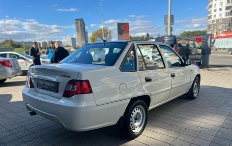 Daewoo Nexia I рестайлинг, 2011 год, 350 000 рублей, 5 фотография