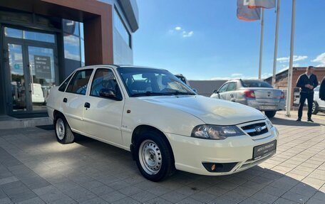 Daewoo Nexia I рестайлинг, 2011 год, 350 000 рублей, 3 фотография