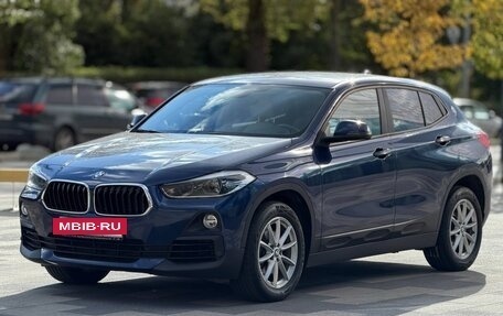 BMW X2, 2019 год, 2 450 000 рублей, 3 фотография
