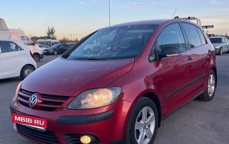 Volkswagen Golf Plus I, 2008 год, 629 000 рублей, 2 фотография