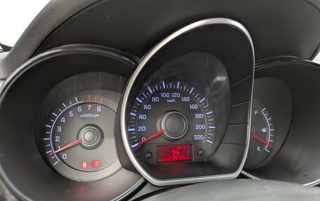 KIA Rio III рестайлинг, 2014 год, 699 000 рублей, 23 фотография