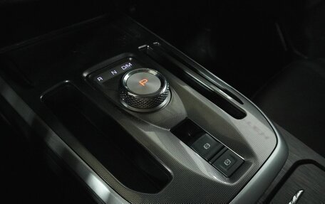 Haval Jolion, 2023 год, 1 768 000 рублей, 13 фотография