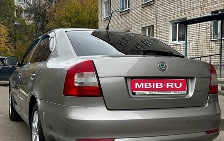 Skoda Octavia, 2010 год, 800 000 рублей, 10 фотография