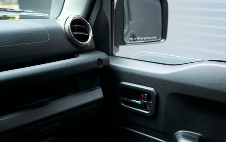 Suzuki Jimny, 2025 год, 3 900 000 рублей, 32 фотография