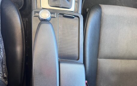 Mercedes-Benz C-Класс, 2011 год, 1 300 000 рублей, 10 фотография
