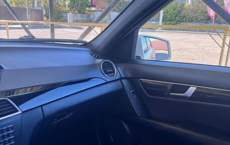 Mercedes-Benz C-Класс, 2011 год, 1 300 000 рублей, 19 фотография