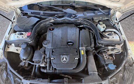 Mercedes-Benz C-Класс, 2011 год, 1 300 000 рублей, 25 фотография