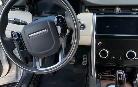 Land Rover Discovery Sport I рестайлинг, 2021 год, 4 400 000 рублей, 5 фотография