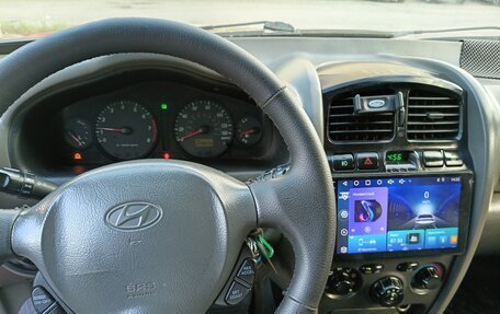 Hyundai Santa Fe III рестайлинг, 2003 год, 460 000 рублей, 11 фотография