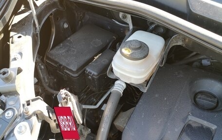 Toyota Voxy II, 2011 год, 1 200 000 рублей, 5 фотография