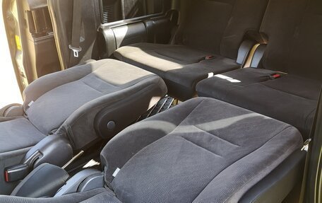 Toyota Voxy II, 2011 год, 1 200 000 рублей, 18 фотография
