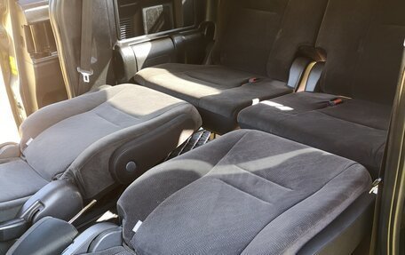 Toyota Voxy II, 2011 год, 1 200 000 рублей, 15 фотография