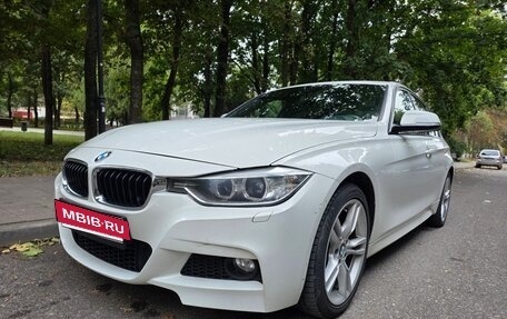 BMW 3 серия, 2012 год, 2 100 000 рублей, 3 фотография