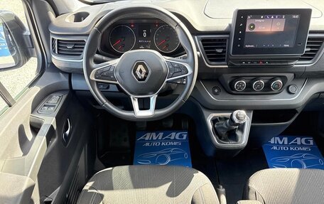 Renault Trafic, 2023 год, 3 712 500 рублей, 10 фотография