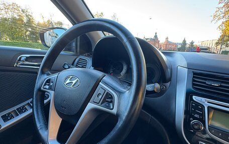 Hyundai Solaris II рестайлинг, 2013 год, 720 000 рублей, 18 фотография