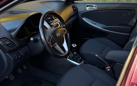 Hyundai Solaris II рестайлинг, 2013 год, 720 000 рублей, 11 фотография
