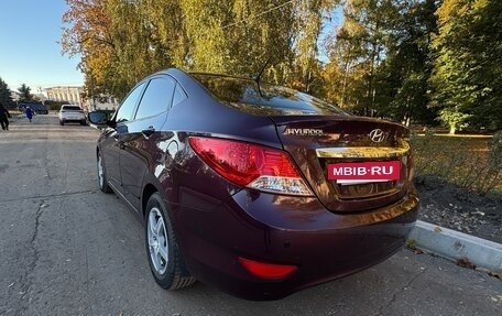 Hyundai Solaris II рестайлинг, 2013 год, 720 000 рублей, 28 фотография