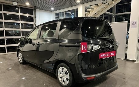 Toyota Sienta II, 2020 год, 1 859 000 рублей, 5 фотография