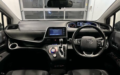 Toyota Sienta II, 2020 год, 1 859 000 рублей, 9 фотография