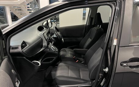 Toyota Sienta II, 2020 год, 1 859 000 рублей, 26 фотография