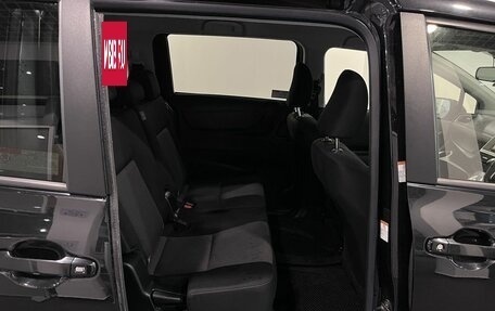 Toyota Sienta II, 2020 год, 1 859 000 рублей, 23 фотография