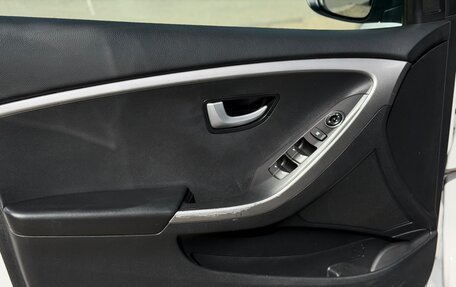 Hyundai i30 II рестайлинг, 2014 год, 1 050 000 рублей, 18 фотография