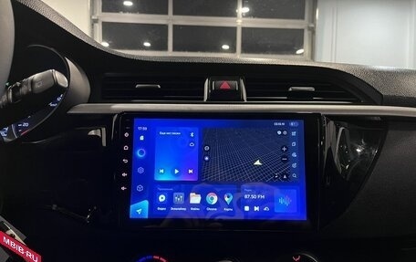 KIA Rio IV, 2018 год, 1 370 000 рублей, 14 фотография