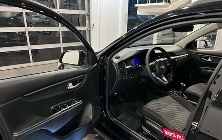 KIA Rio IV, 2018 год, 1 370 000 рублей, 21 фотография
