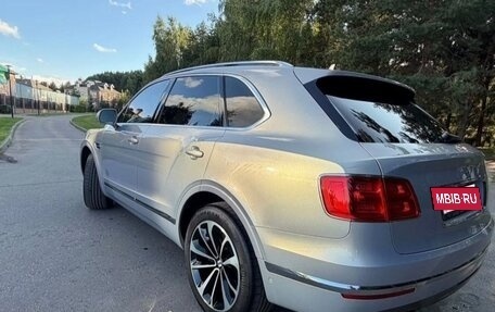 Bentley Bentayga I, 2016 год, 9 850 000 рублей, 5 фотография