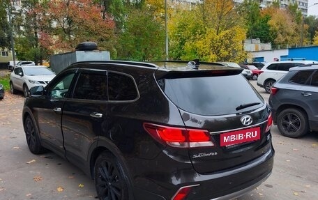 Hyundai Santa Fe III рестайлинг, 2017 год, 2 350 000 рублей, 5 фотография