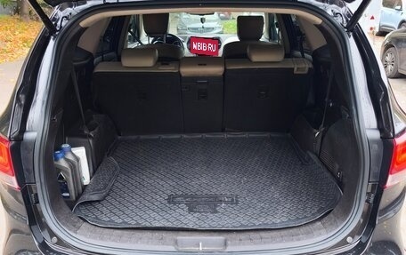Hyundai Santa Fe III рестайлинг, 2017 год, 2 350 000 рублей, 9 фотография