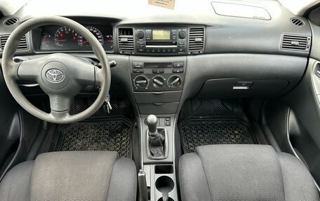 Toyota Corolla, 2005 год, 329 000 рублей, 11 фотография