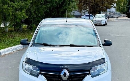 Renault Logan II, 2019 год, 638 000 рублей, 2 фотография