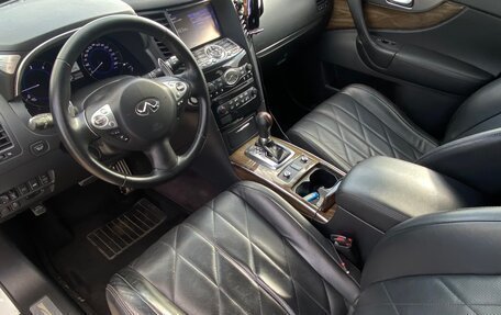 Infiniti QX70, 2013 год, 1 845 000 рублей, 11 фотография