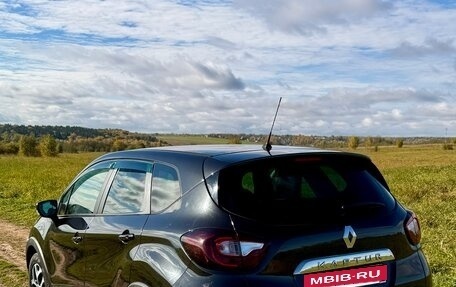 Renault Kaptur I рестайлинг, 2018 год, 1 400 000 рублей, 4 фотография