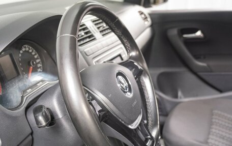 Volkswagen Polo VI (EU Market), 2018 год, 1 269 000 рублей, 13 фотография