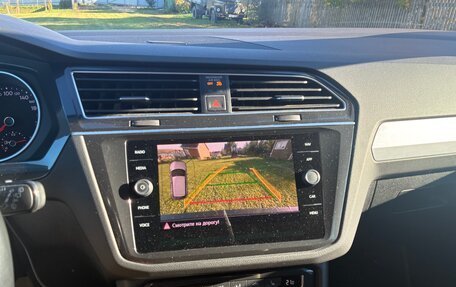 Volkswagen Tiguan II, 2018 год, 2 450 000 рублей, 6 фотография