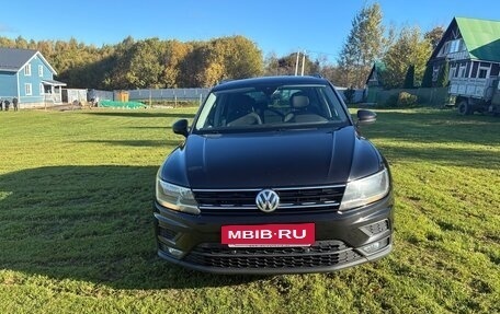 Volkswagen Tiguan II, 2018 год, 2 450 000 рублей, 15 фотография