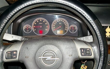 Opel Vectra C рестайлинг, 2004 год, 265 000 рублей, 15 фотография