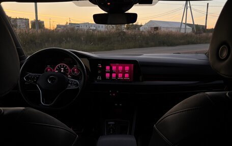 Volkswagen Golf VIII, 2022 год, 2 550 000 рублей, 13 фотография