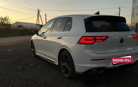 Volkswagen Golf VIII, 2022 год, 2 550 000 рублей, 4 фотография