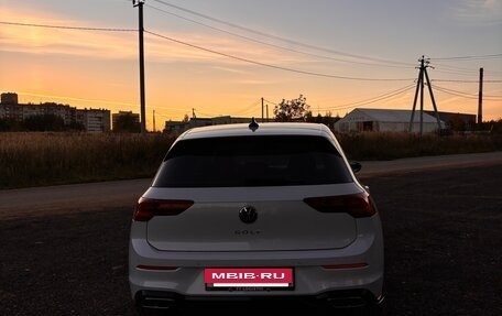 Volkswagen Golf VIII, 2022 год, 2 550 000 рублей, 14 фотография
