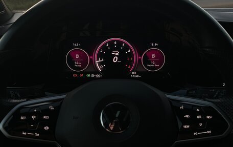 Volkswagen Golf VIII, 2022 год, 2 550 000 рублей, 24 фотография